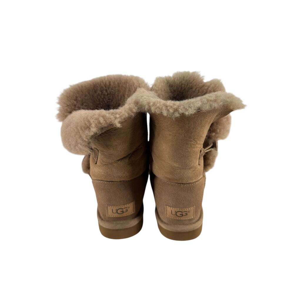 UGG Tan Winter Boots - Picture 4 of 5